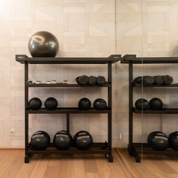 Hidden by Dalla Gioconda