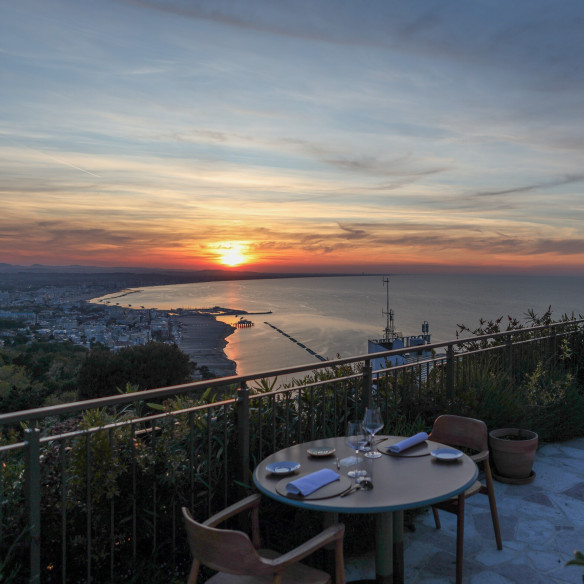 Hidden by Dalla Gioconda