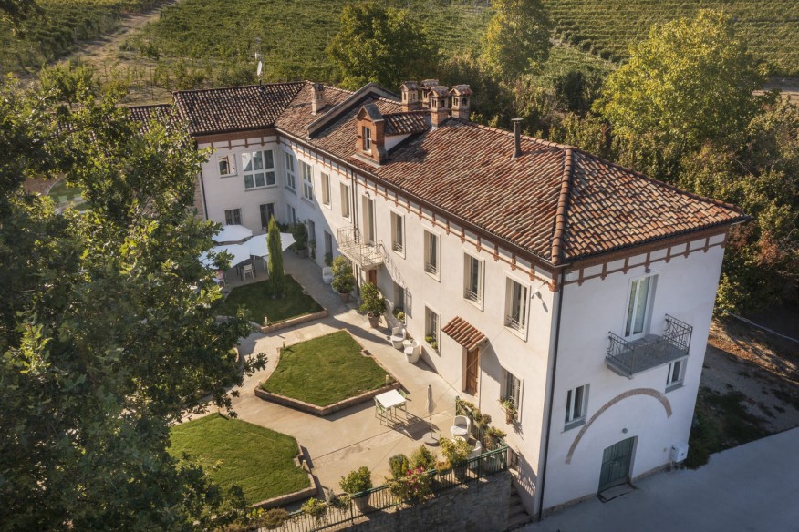 Langhe country house